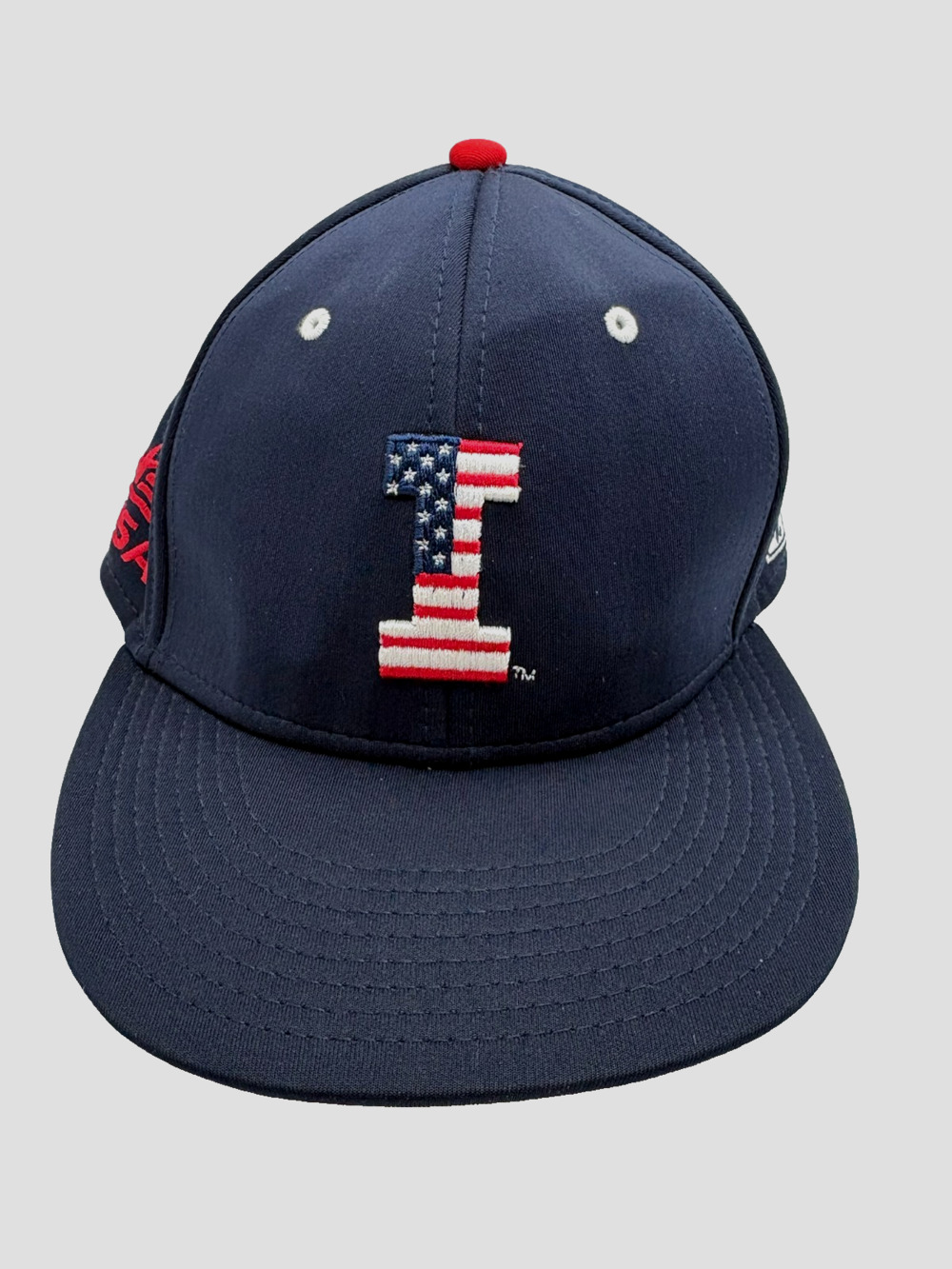 Iowa Hawkeyes Pro Navy & Gold NCAA Hat Size Small